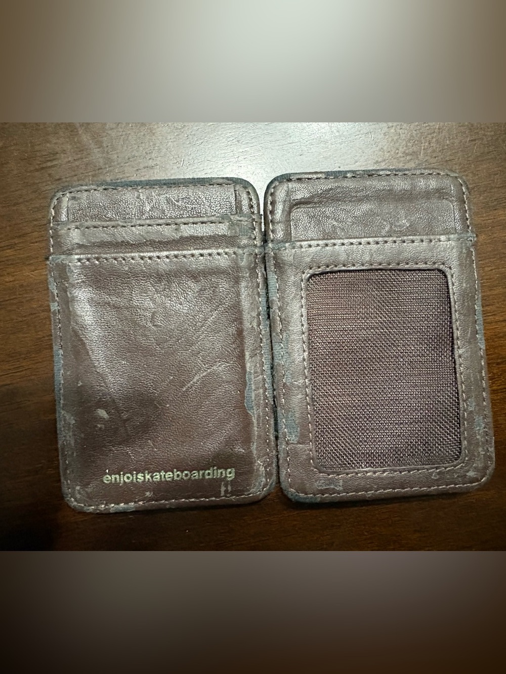 Enjoi skateboarding wallet clip Y2K Rodney Mullen Marc Johnson